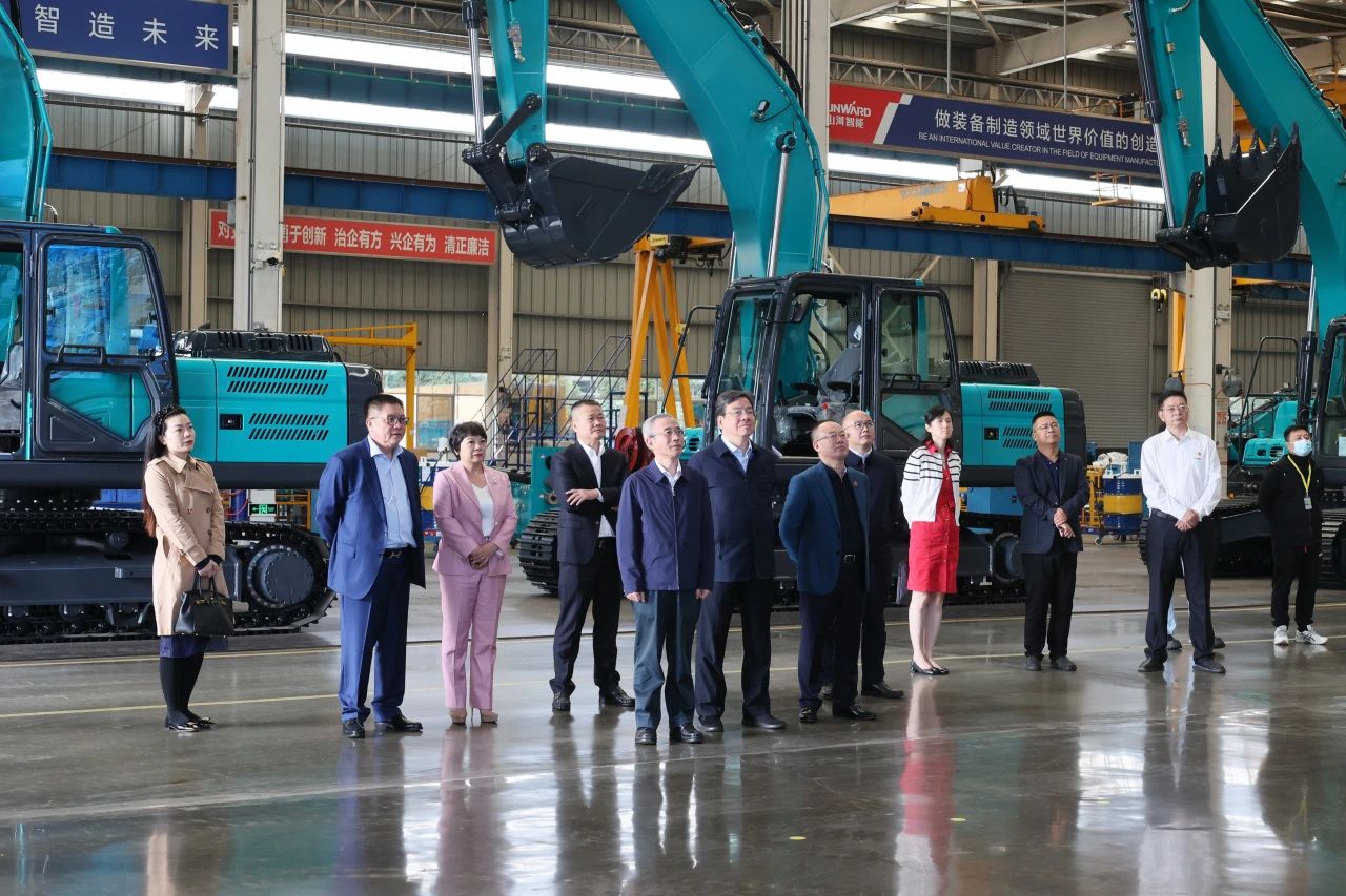 全国工商联副主席寿子琪调研山河智能