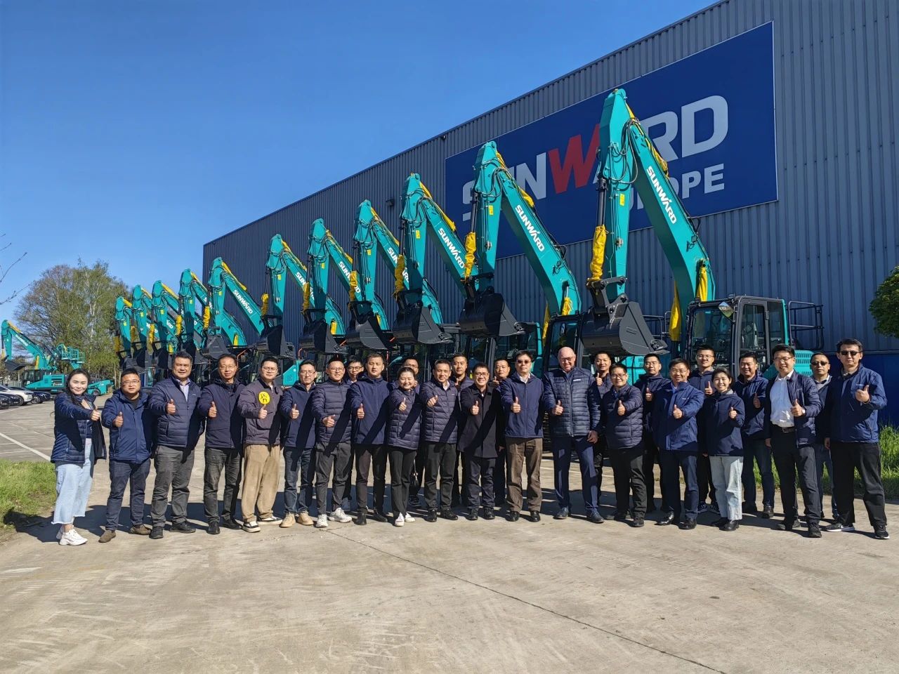 山河智能董事长付向东带队赴欧洲子公司考察调研