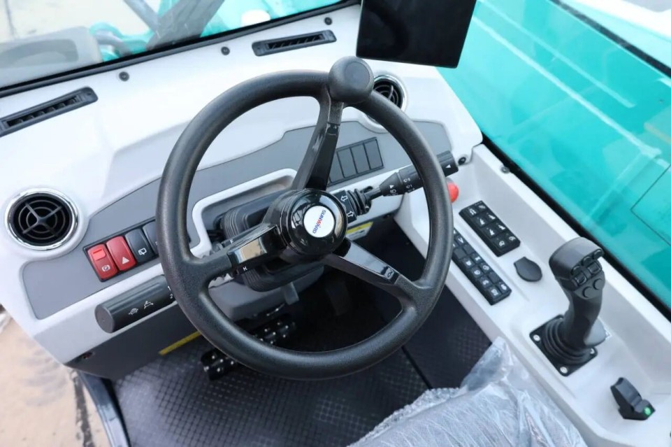 高端机型“双箭齐发”！山河智能两款伸缩臂叉装车成功下线